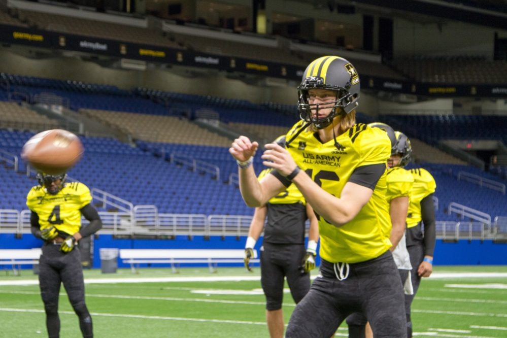 Trevor_Lawrence_at_the_2018_U.S._Army_All-American_Bowl